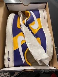 Nike Air Force 1 Low 44,5 Be True To Her School
