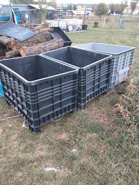 bins in plastica usati