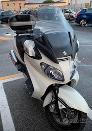 Suzuki burgman 650 executive