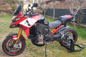 Ducati Multistrada pikes peak v4