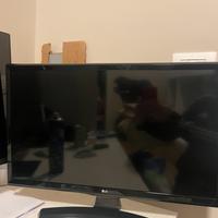 TV LG 24TK410V-PZ (23,6”, HD READY) con cavi