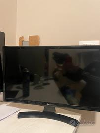 TV LG 24TK410V-PZ (23,6”, HD READY) con cavi