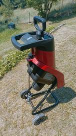 Trituratore Einhell giardinaggio