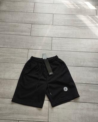 Short Stone Island