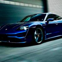 Porsche Taycan4S Performance