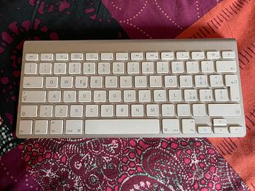 Tastiera Apple wireless bluetooth A1314