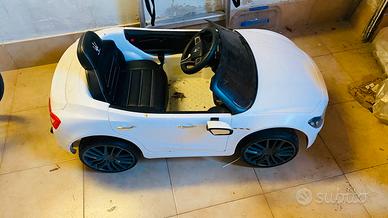 automobilina giocattolo funzionante