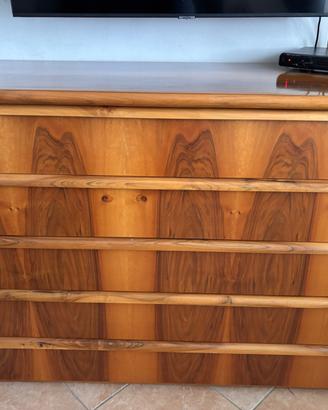 Mobile legno noce massello