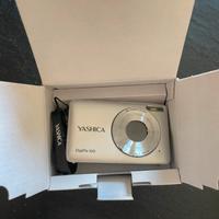 Fotocamera digitale YASHICA