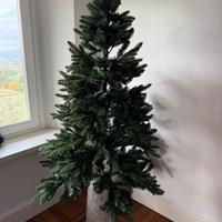Albero di Natale con tronco