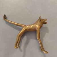 antico bronzo scimmia schiaccia tabacco?