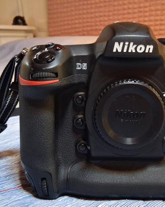Nikon D5