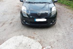 Toyota Yaris 1298