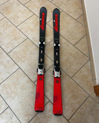 Sci Nordica Team 140 con attacchi J 7.0 Marker .