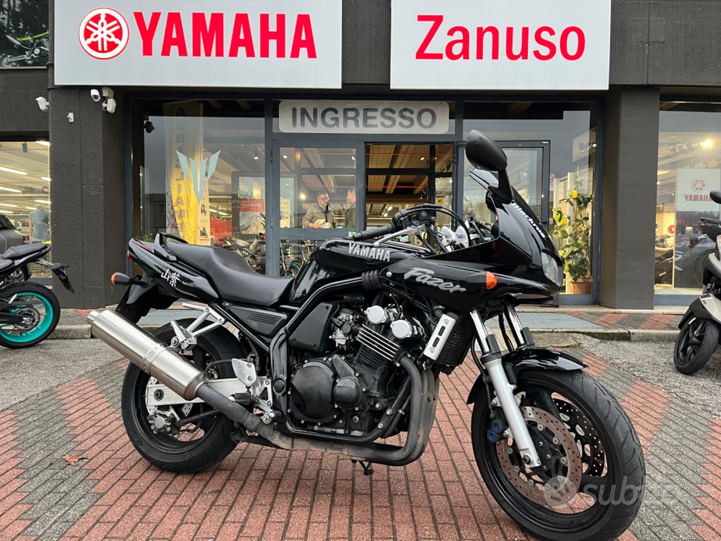 Subito Zanuso srl Conc. Yamaha Yamaha FZS 600 Fazer 2001 Moto e