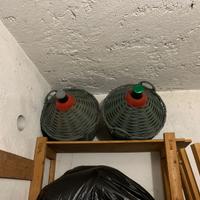 bottiglie per vino e damigiane