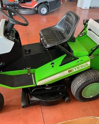 Trattorino taglia erba Etesia Idro 100 MVEHH 