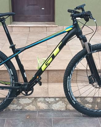 MTB GT Avalanche 29 " Taglia M-monocorona