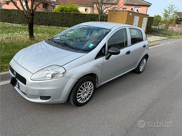 Fiat grande punto 1.3 MJT neopatentati