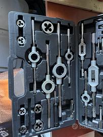 Set , maschi filiere