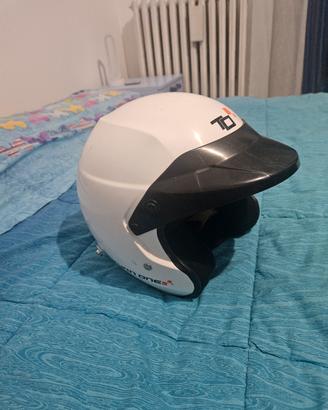 Casco Rally turn one con attacchi hans omologato