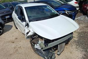 PEUGEOT 208 ALLURE SINISTRATA 2024