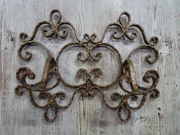 Attaccapanni da muro in ferro battuto