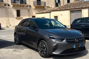 Opel corsa 100% elettrica 