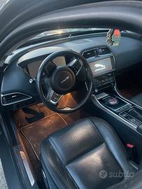 Auto Jaguar