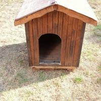 Cuccia in legno per cane taglia media/grande