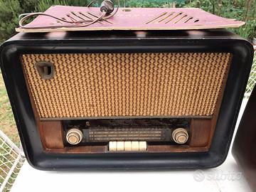Irradio R76 radio antica modello assemblato