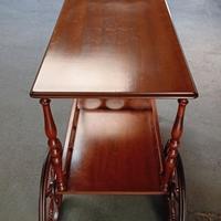 Carrello bar in legno con ruote