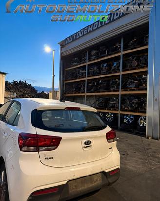 RICAMBI USATI KIA RIO ANNO 2018 MOTORE D4FC