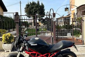 Ducati Monster 695 - 2007