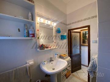 Appartamento di 75 m² con 3 locali e posto auto a 