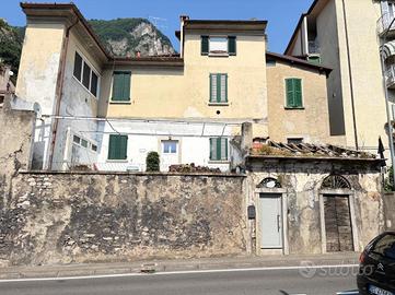 4 LOCALI A VERCURAGO