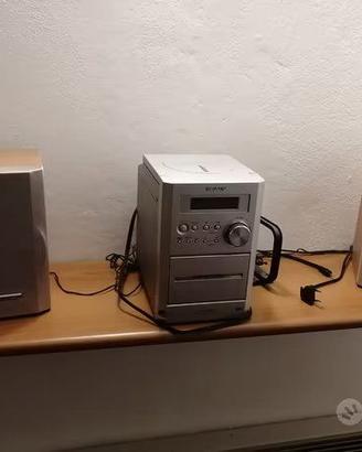 Stereo SHARP Micro HiFi-System 2x10 Watt