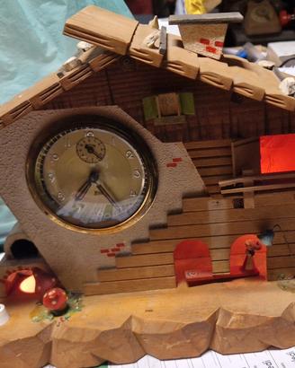 Orologio con casetta in legno fine anni 50