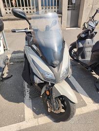 KYMCO XTOWN 300