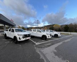 TOYOTA HILUX 2.4 D-4D DOPPIA CAB. 4WD 150 CV 6M "