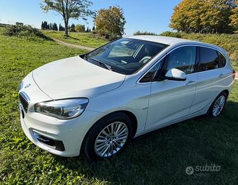 BMW 216D ACTIVE TOURER Luxury