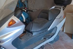 Yamaha Majesty 250cc 16.400 km