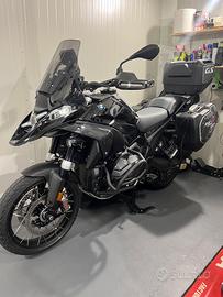 Gs 1300 triple blak cambio asa