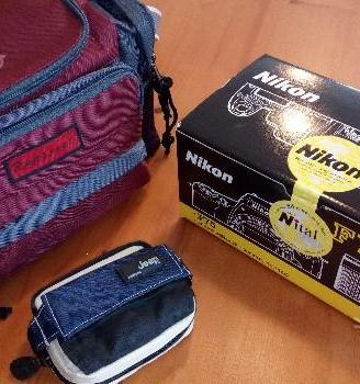 NikonF75 / borsaXfotocamera / borselloXcompatte