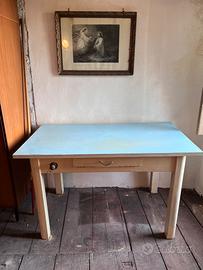 Tavolo da cucina anni ‘50 con mattarello integrato
