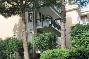 DESENZANO D/GARDA: BILOCALE nel verde