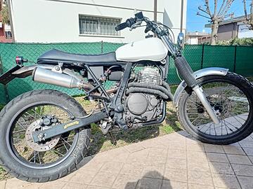 Honda NX 650 Dominator - 1992