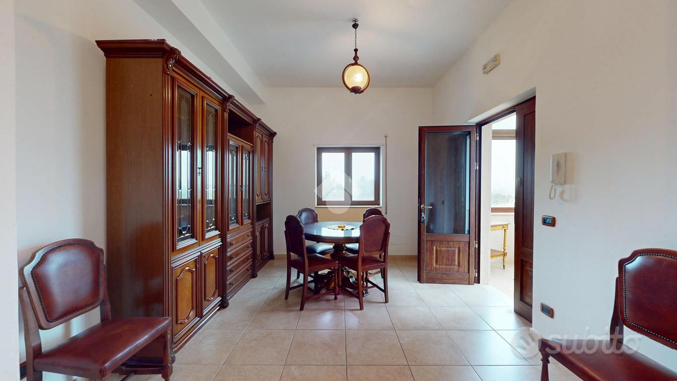2 LOCALI A MARTINA FRANCA - Vista 3