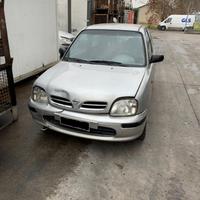 Ricambi Nissan Micra 2000 - Veicolo per ricambi