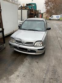 Ricambi Nissan Micra 2000 - Veicolo per ricambi